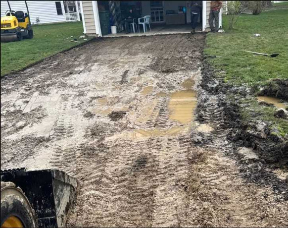 professional-asphalt-repair-in-columbus-ohio-pav-big-0