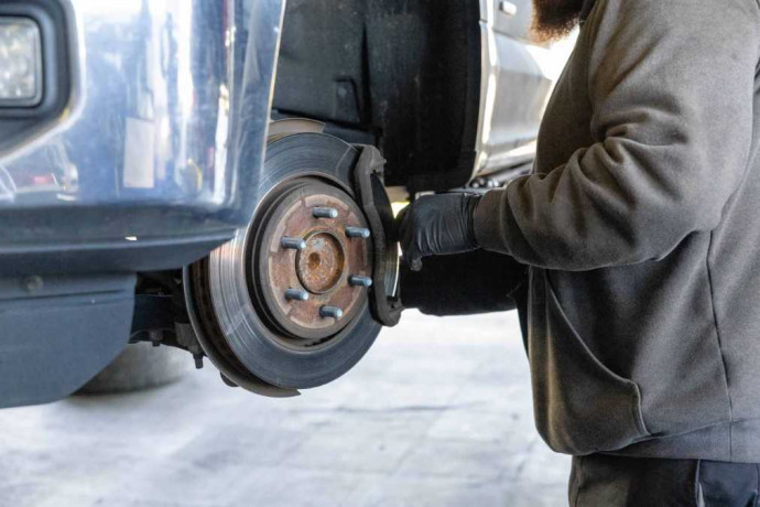 professional-brake-repair-offered-by-big-chief-tire-big-0