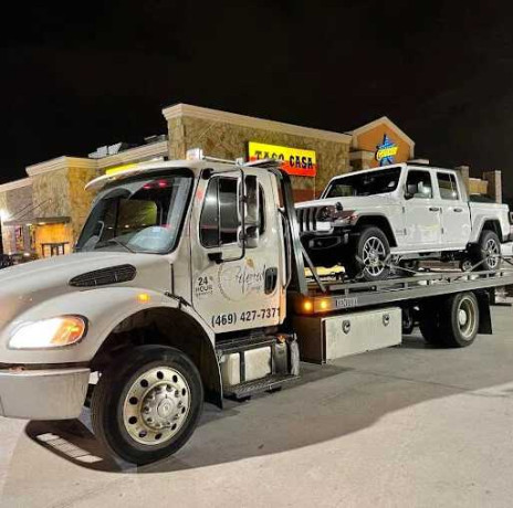 affordable-towing-service-fort-worth-preferred-towing-roadsid-big-0