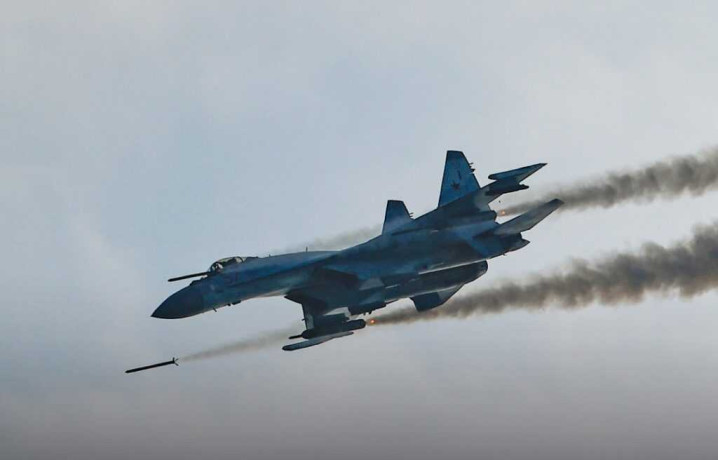 sudanese-fighter-planes-target-the-positions-of-the-rebel-ra-big-0