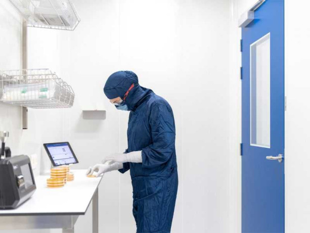 looking-for-cleanroom-panels-suppliers-check-out-duramax-big-0