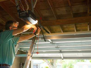 garage-door-repair-levittown