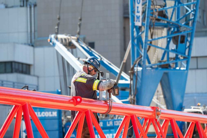 reliable-crane-crane-rental-in-california-nevada-big-0