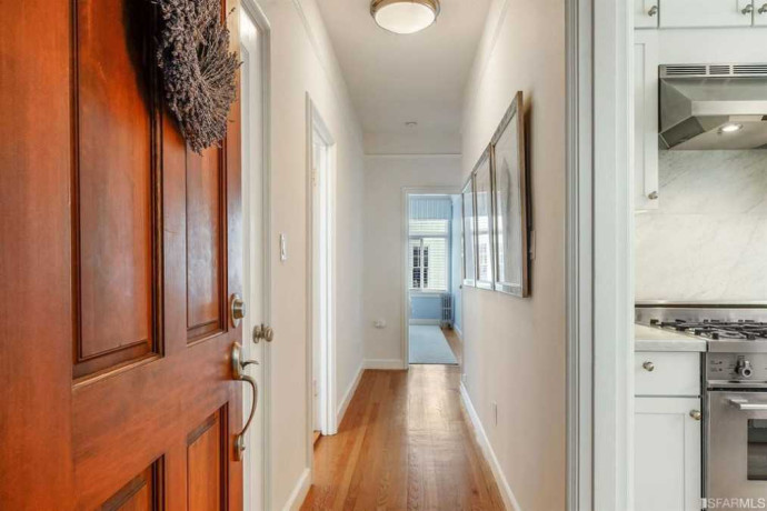 marinas-most-charming-locations-1bedroom-1bath-condo-big-0