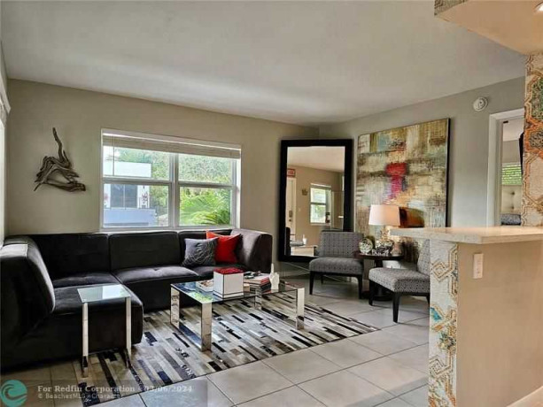 experience-urban-luxury-living-in-the-heart-of-victoria-park-big-0