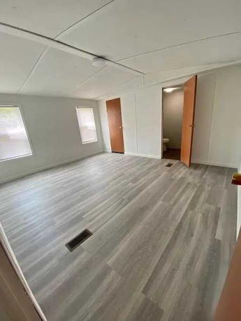 bed-house-in-travelers-rest-sc-29690-500-monthly-big-0
